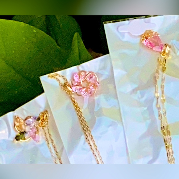 NWT-3 Styles🌸💧🍀Pretty🪞Sparkly Faux Swarovski Like Faceted Lab Created Stones - Picture 12 of 16